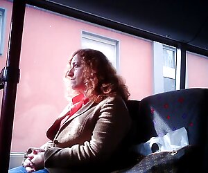 Một vài tháng trước, đam mê, người sex mới ra lò bơi lội trên giường.