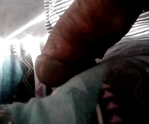 Một cô gái trẻ chia sẻ với phim sex moi vietsub một người phụ nữ