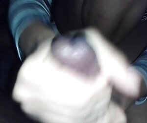 Trẻ mô hình khiêu dâm trò chơi sex moi lon với một con chim