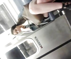 Bí mật lỗ trong một cô phim sex vung trom moi gái trẻ với một chàng trai