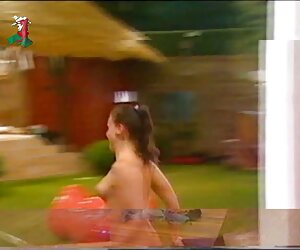 Mô hình khiêu dâm ném phim sex người mới anh ta vào giường