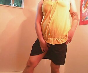 Cô phimsex moi lon gái nga rối tung với bạn trai của cô vào giường